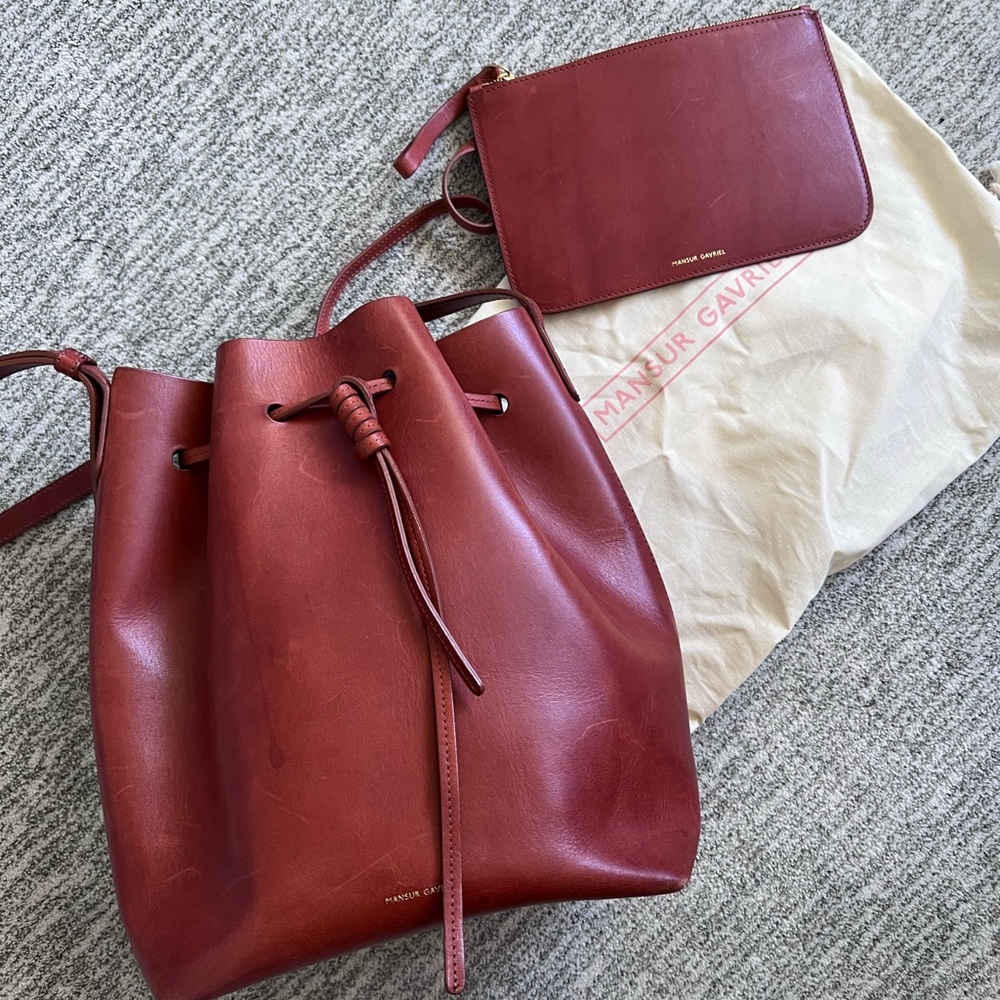 MANSUR GAVRIEL // bucket bag in cognac